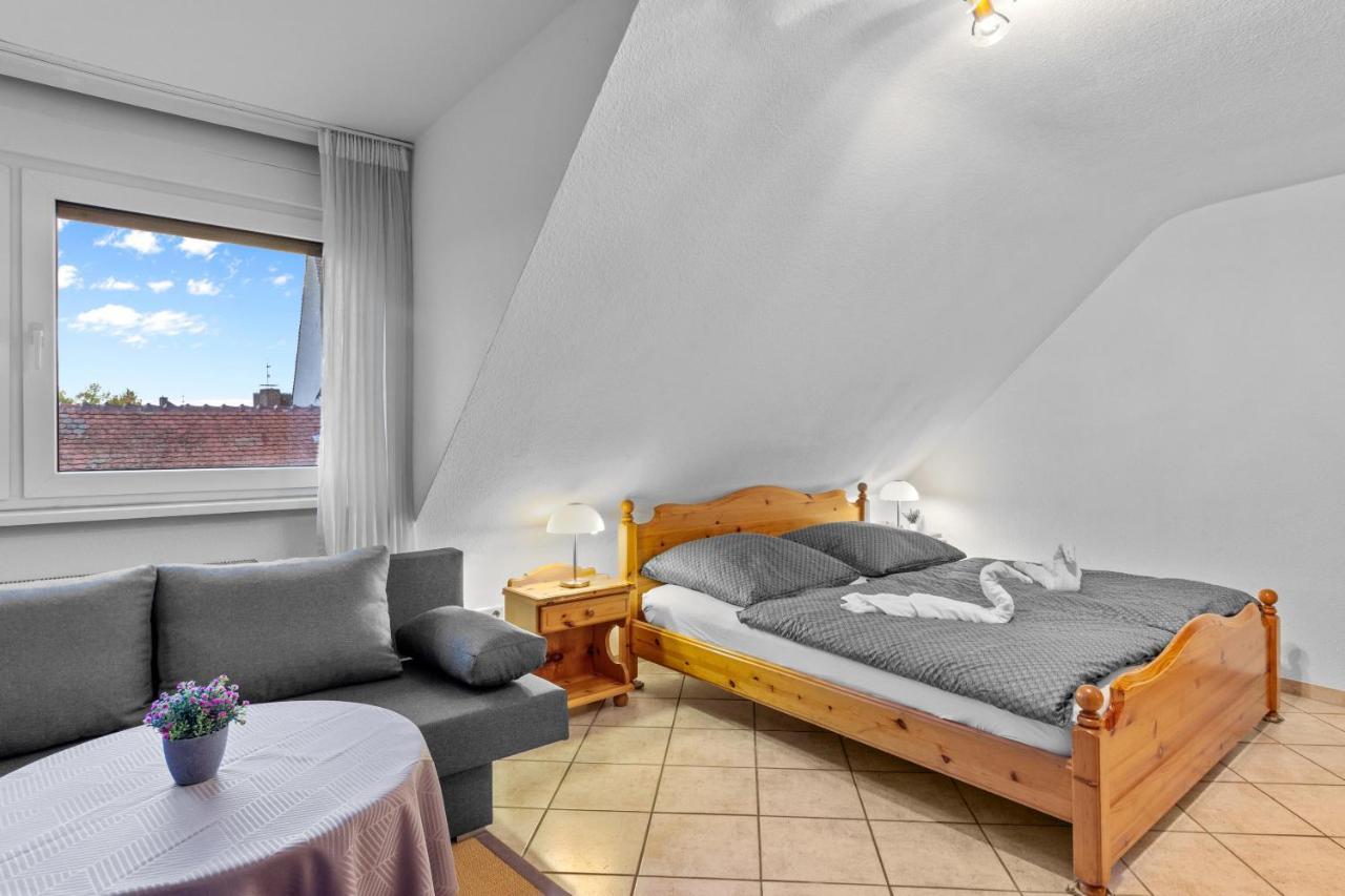 Hotel Family And Friends Ludwigshafen Bodman-Ludwigshafen Exterior foto